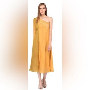 Beautiful one shoulder dress with embroidery